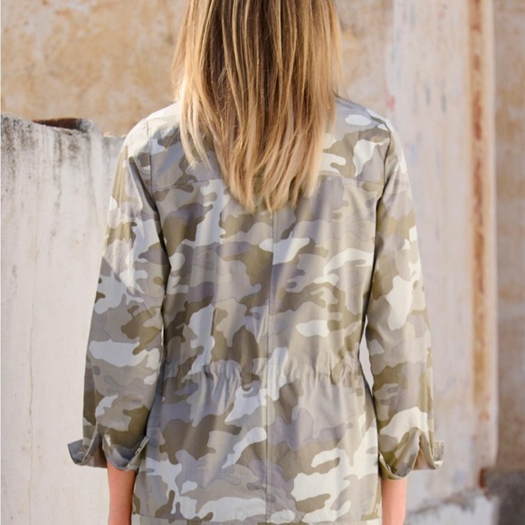 Boston Proper Metallic Camo Utility Jacket – Size S EUC - Picture 4 of 14